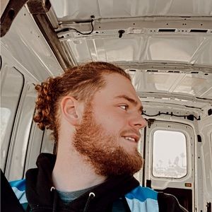 Meet your Posher, Austin